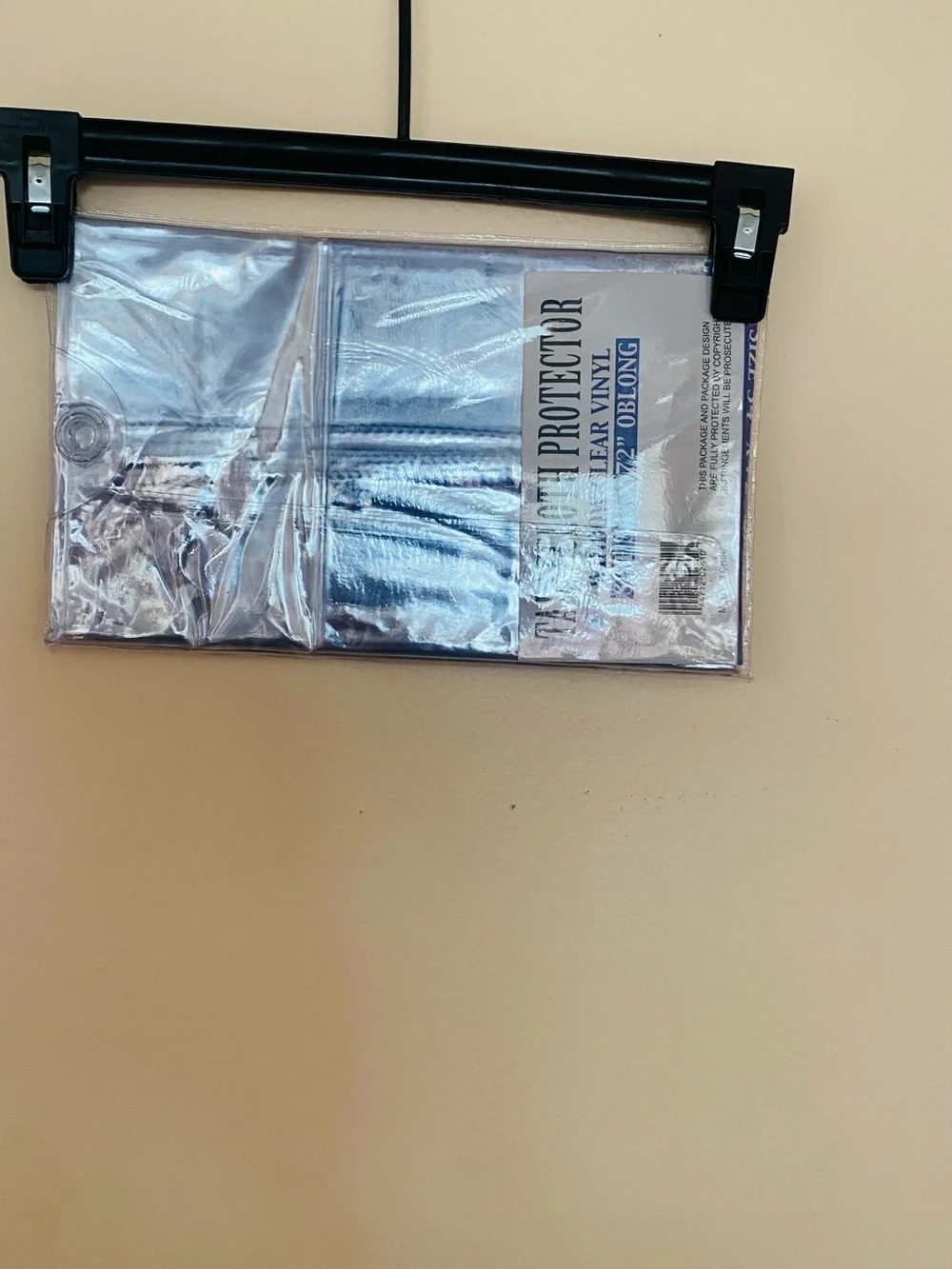Tablecloth protector